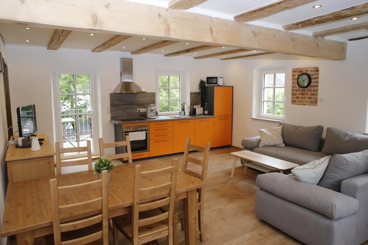 Apartmán Altes -Haus Gattendorf Exteriér fotografie