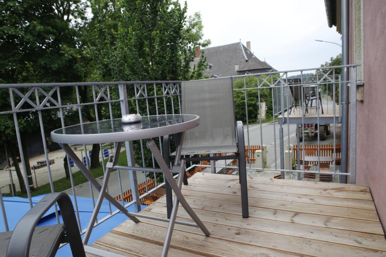 Apartmán Altes -Haus Gattendorf Exteriér fotografie
