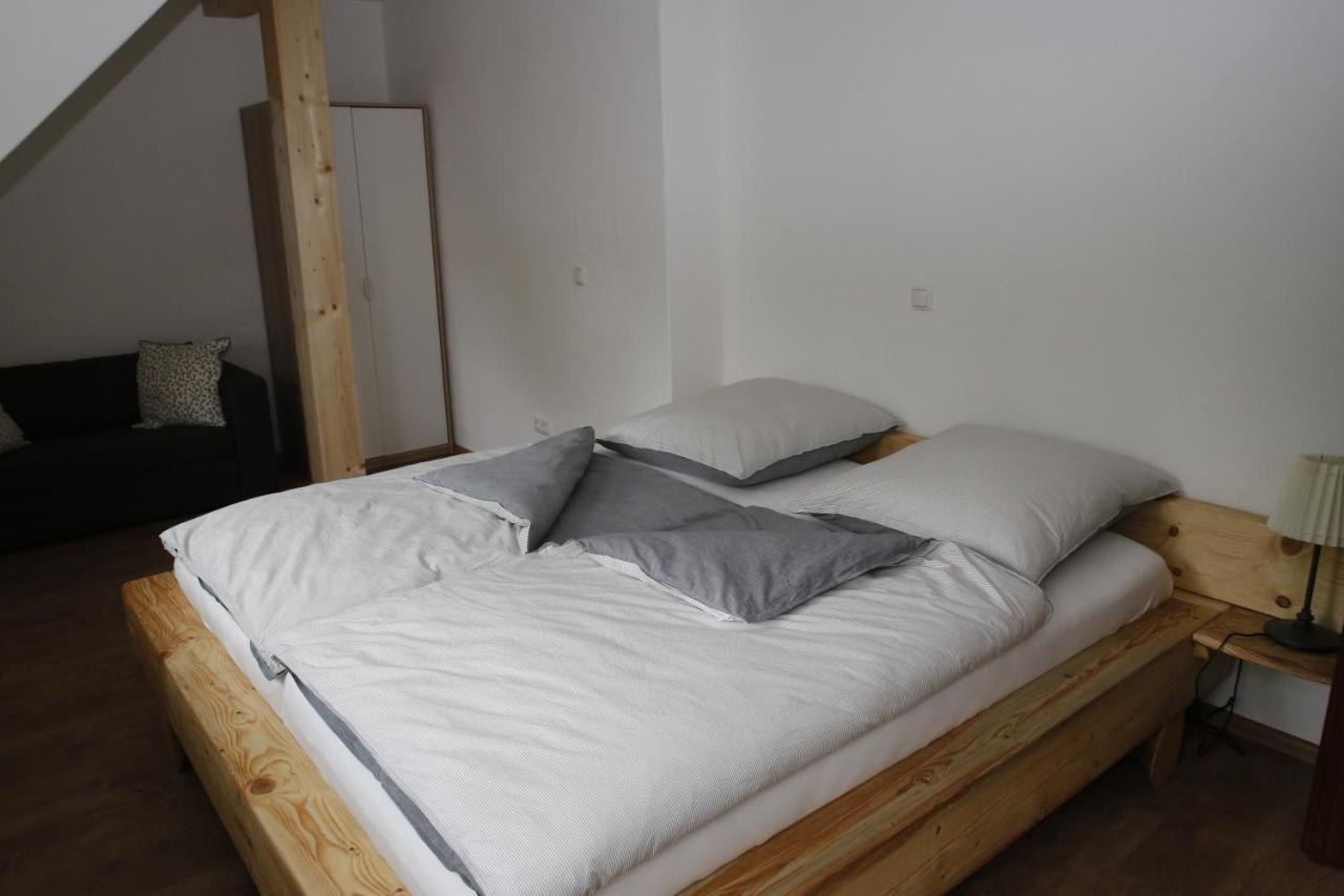 Apartmán Altes -Haus Gattendorf Exteriér fotografie
