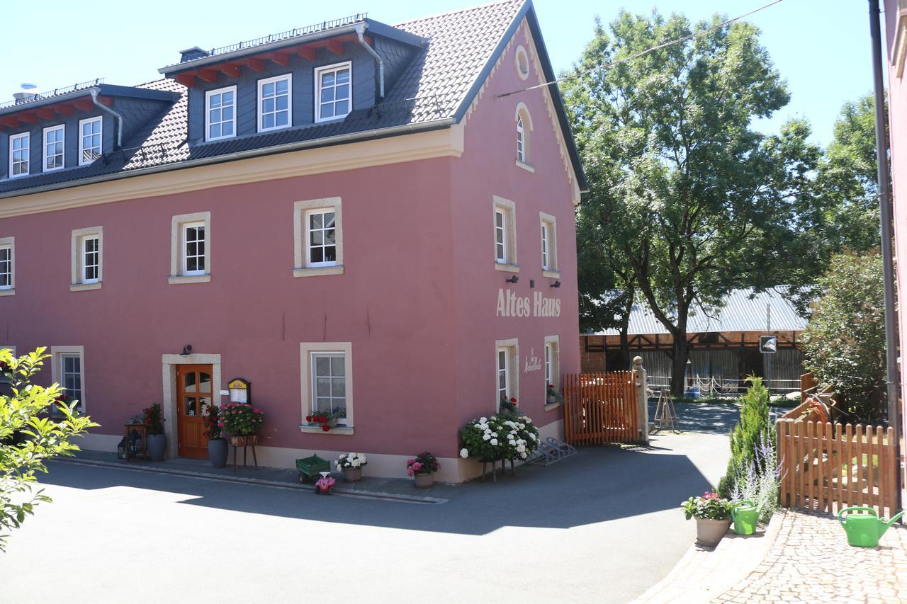 Apartmán Altes -Haus Gattendorf Exteriér fotografie
