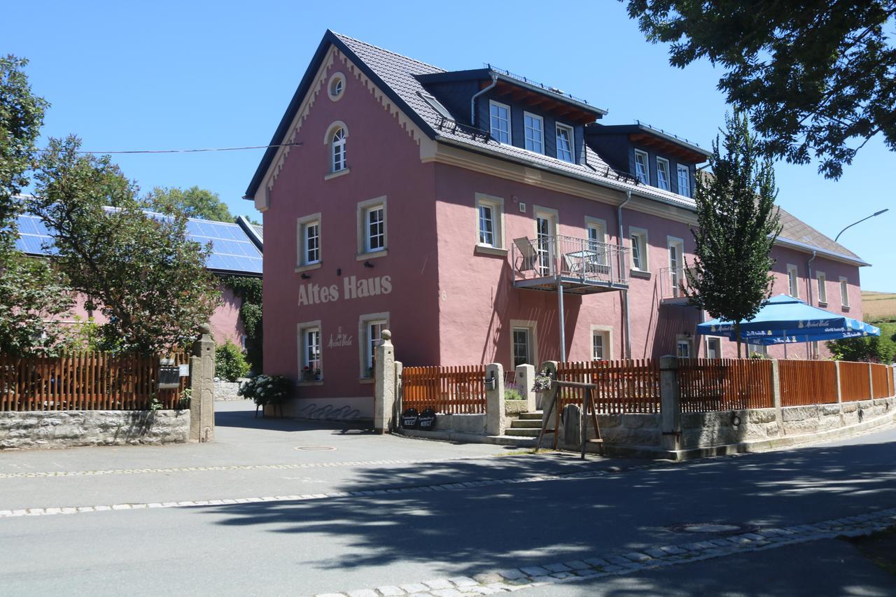 Apartmán Altes -Haus Gattendorf Exteriér fotografie
